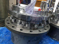 Редуктор поворота ZFT17W46-702